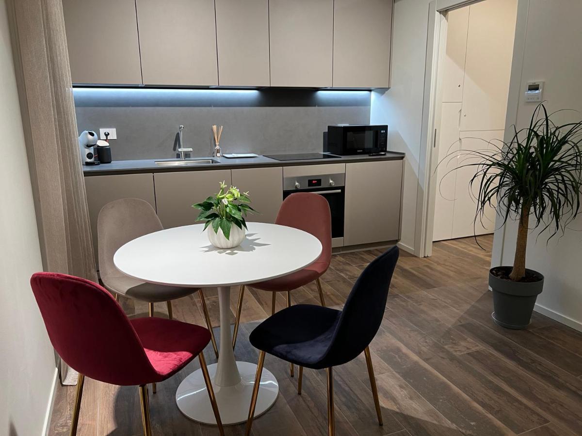Dr54 Apartments Rho Exteriör bild