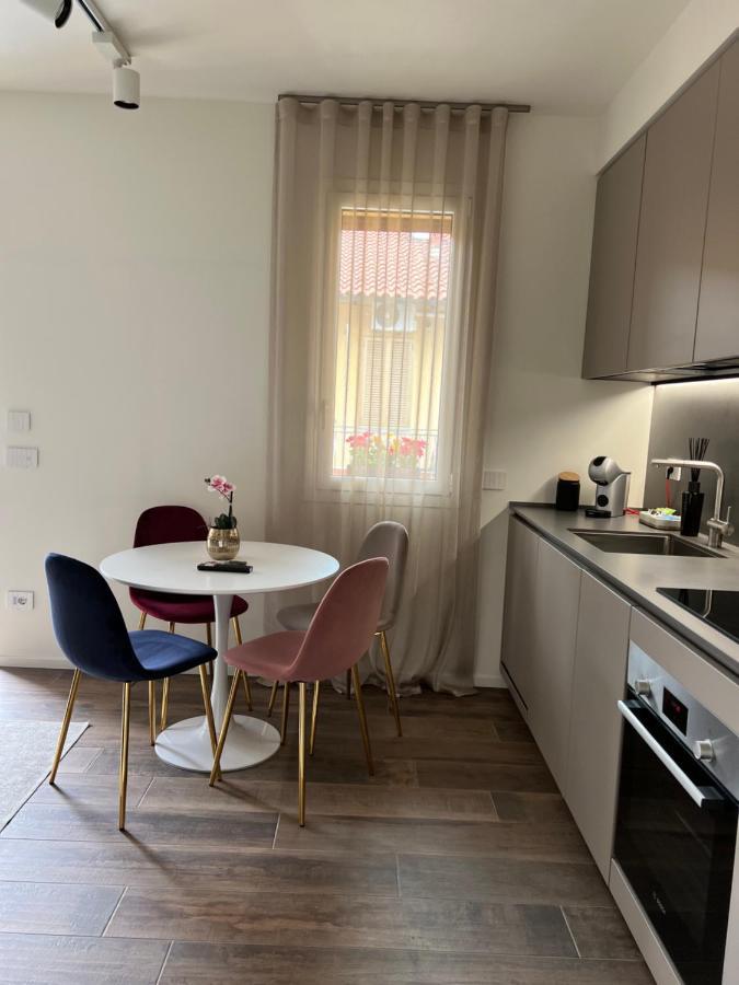 Dr54 Apartments Rho Exteriör bild